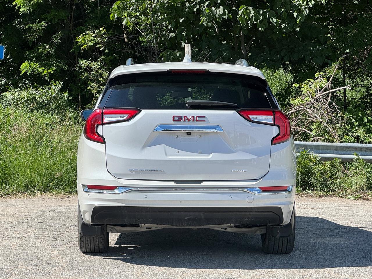 2024 GMC Terrain Denali Photo