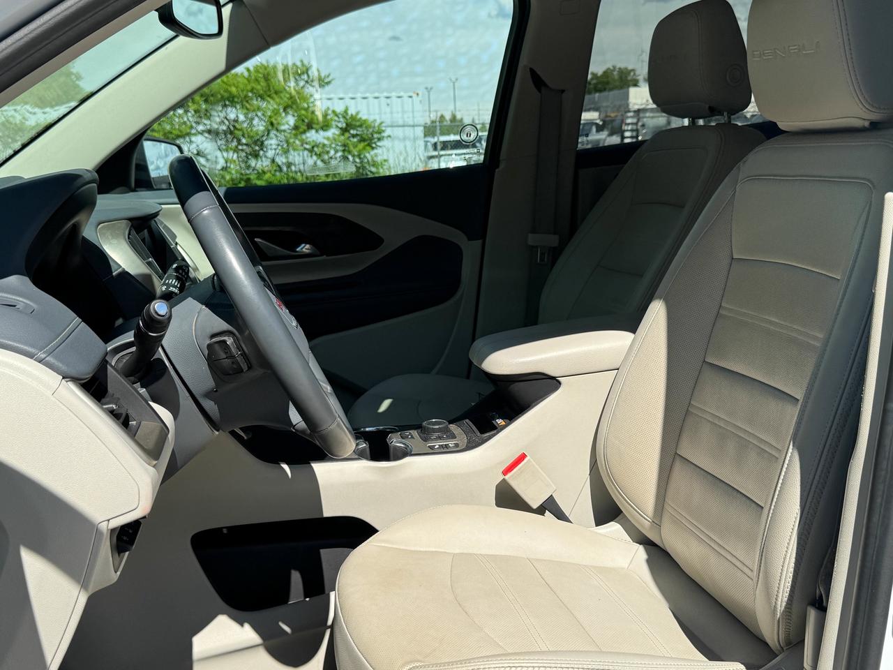 2024 GMC Terrain Denali Photo