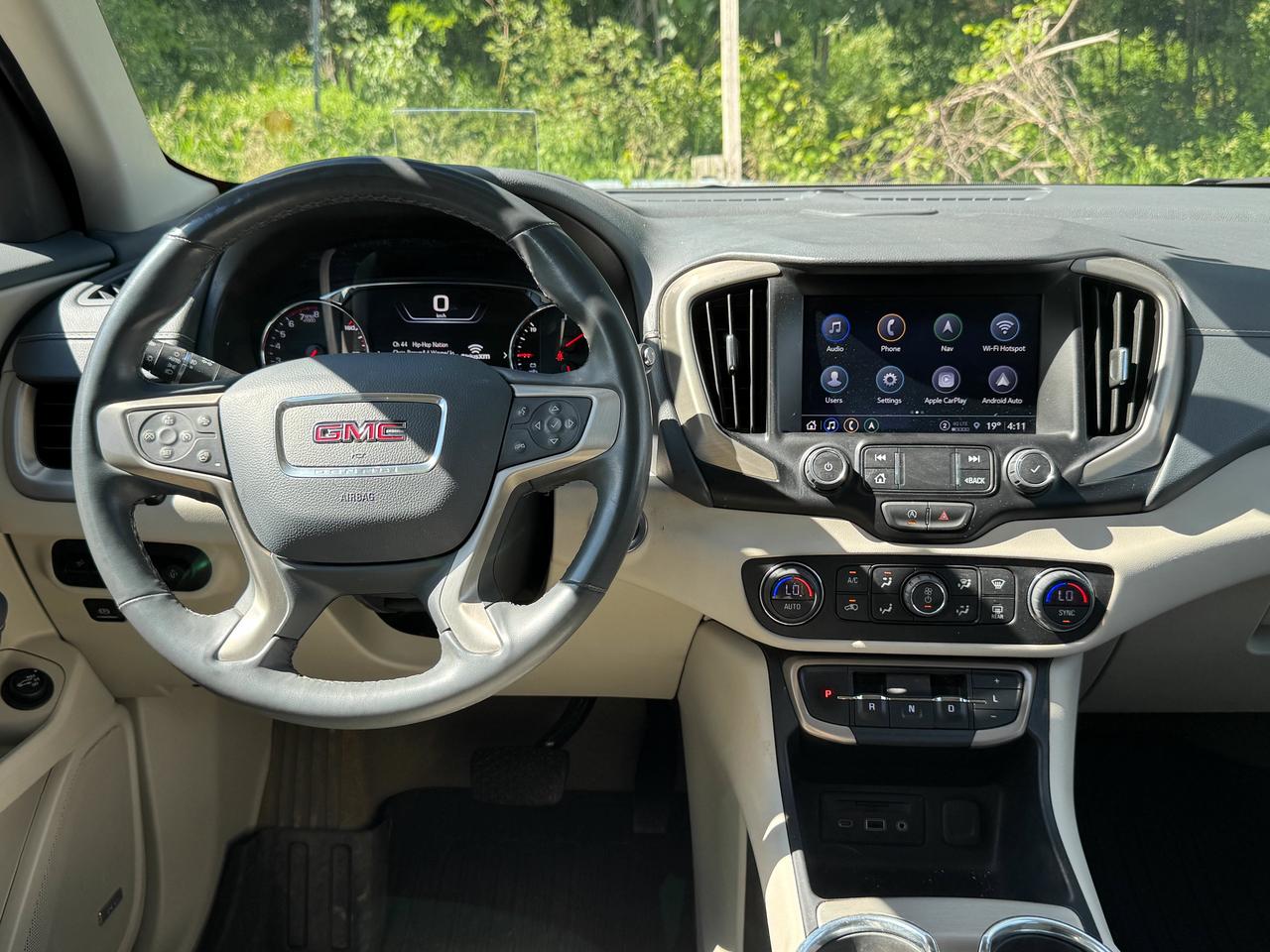 2024 GMC Terrain Denali Photo