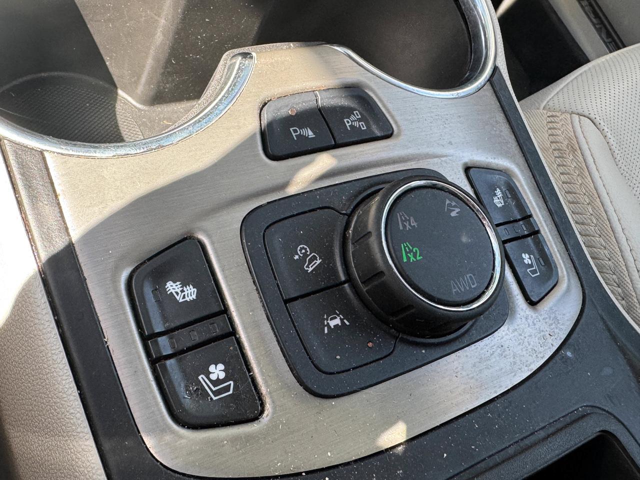 2024 GMC Terrain Denali Photo