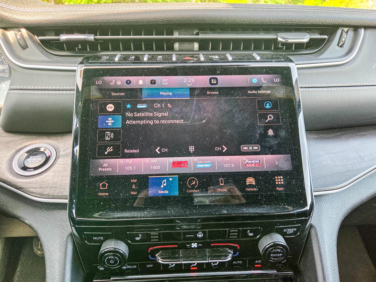 2024 Jeep Grand Cherokee L Limited Photo