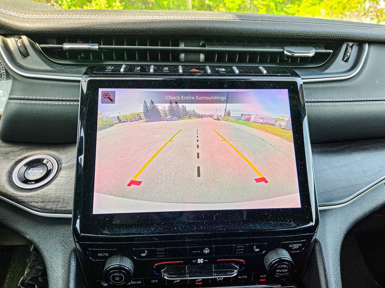 2024 Jeep Grand Cherokee L Limited Photo