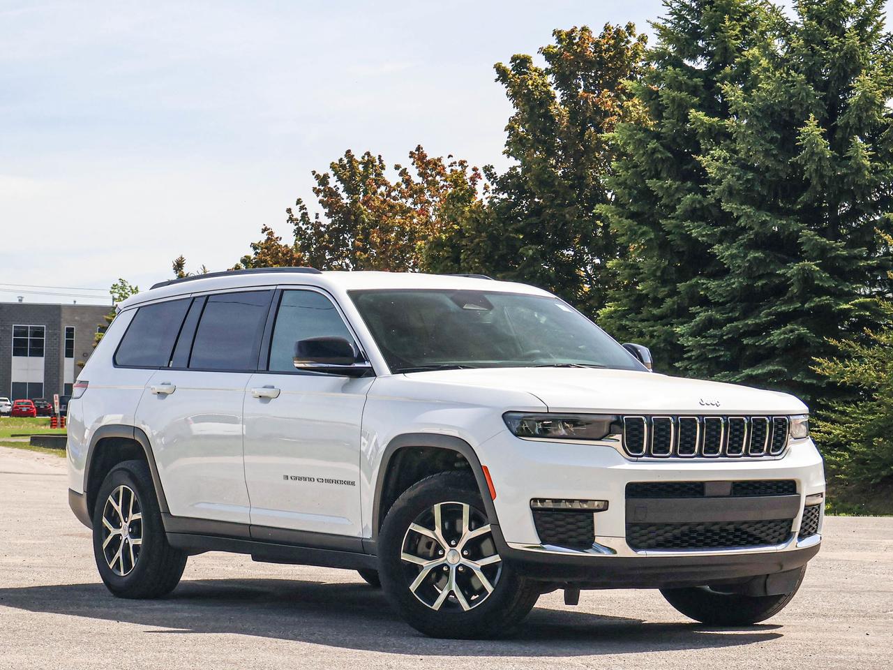 2024 Jeep Grand Cherokee L Limited Photo