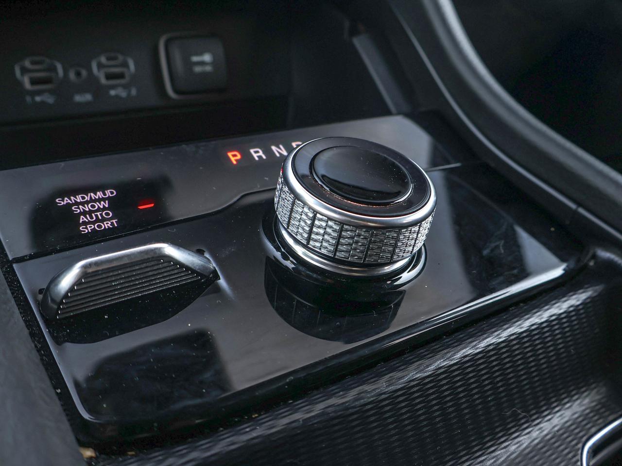 2024 Jeep Grand Cherokee L Limited Photo