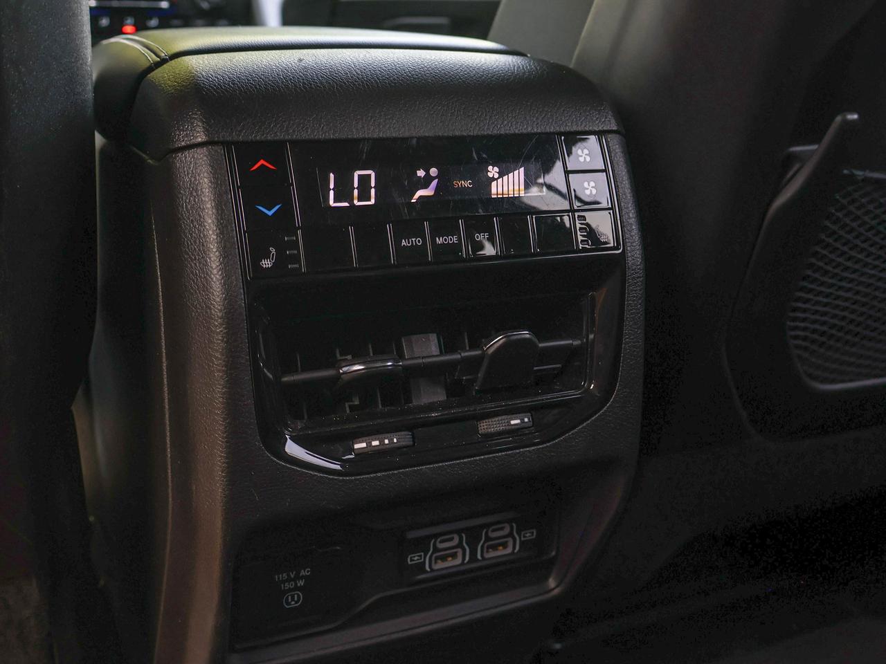 2024 Jeep Grand Cherokee L Limited Photo