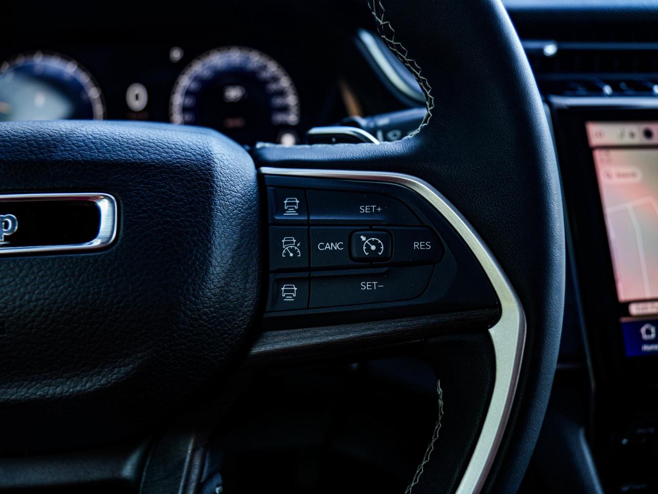 2024 Jeep Grand Cherokee L Limited Photo