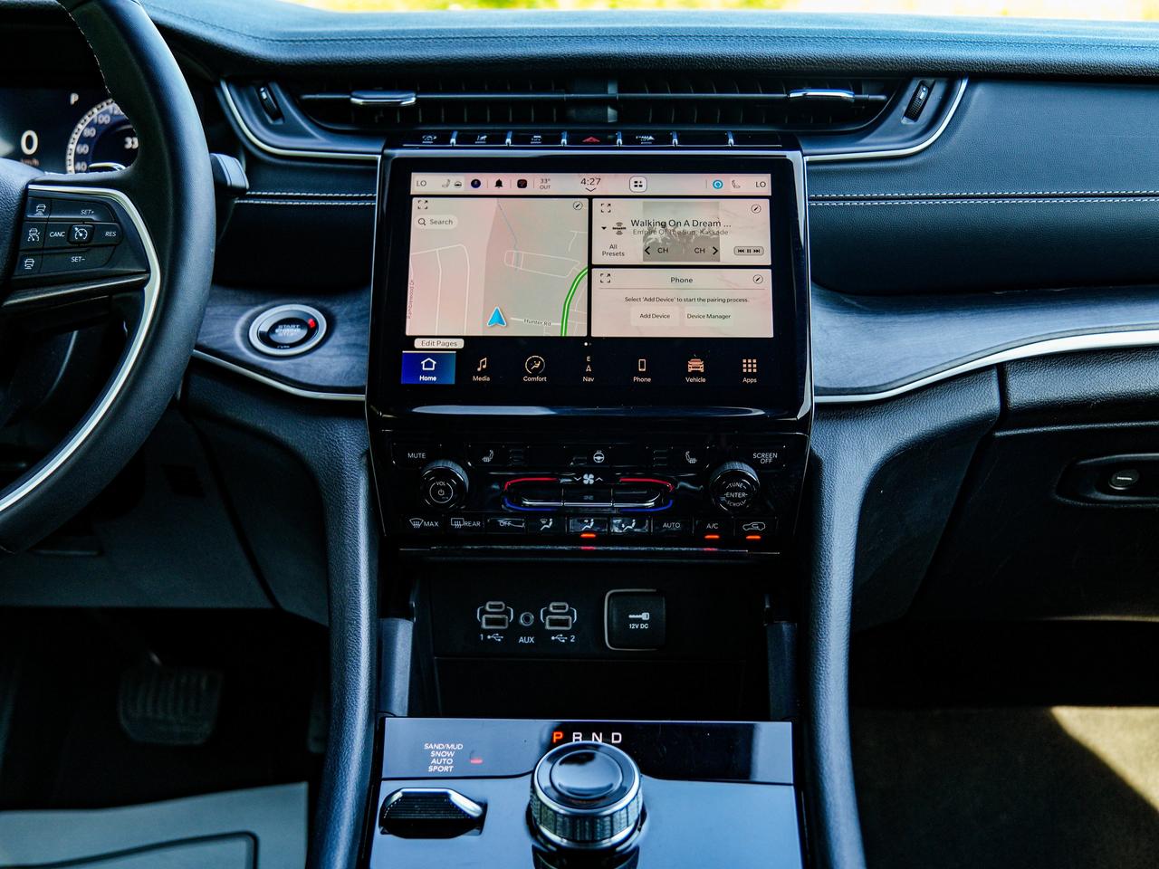 2024 Jeep Grand Cherokee L Limited Photo