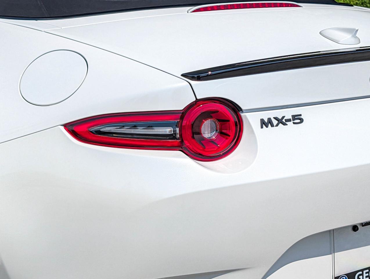2024 Mazda MX-5 GT Photo