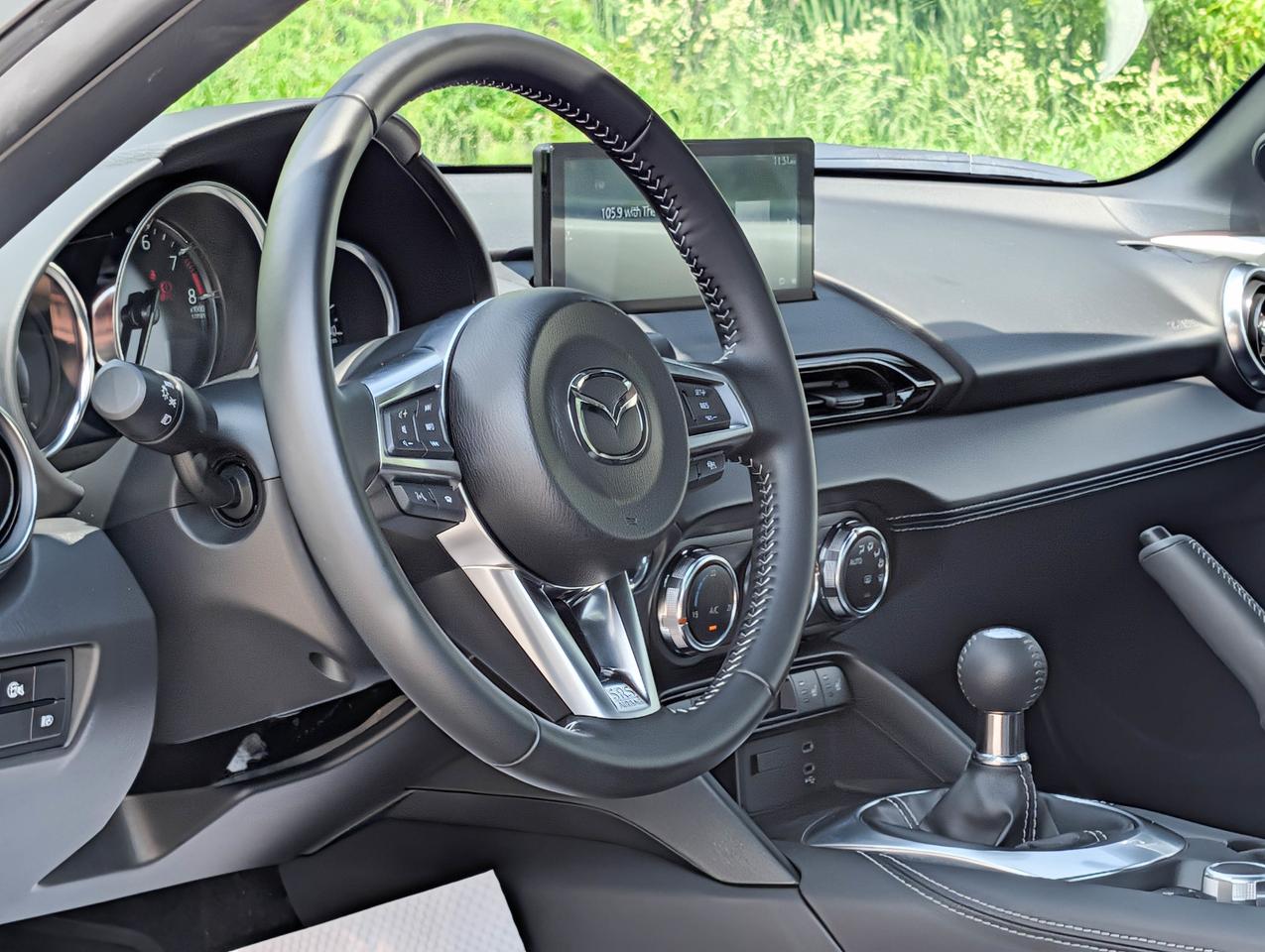 2024 Mazda MX-5 GT Photo
