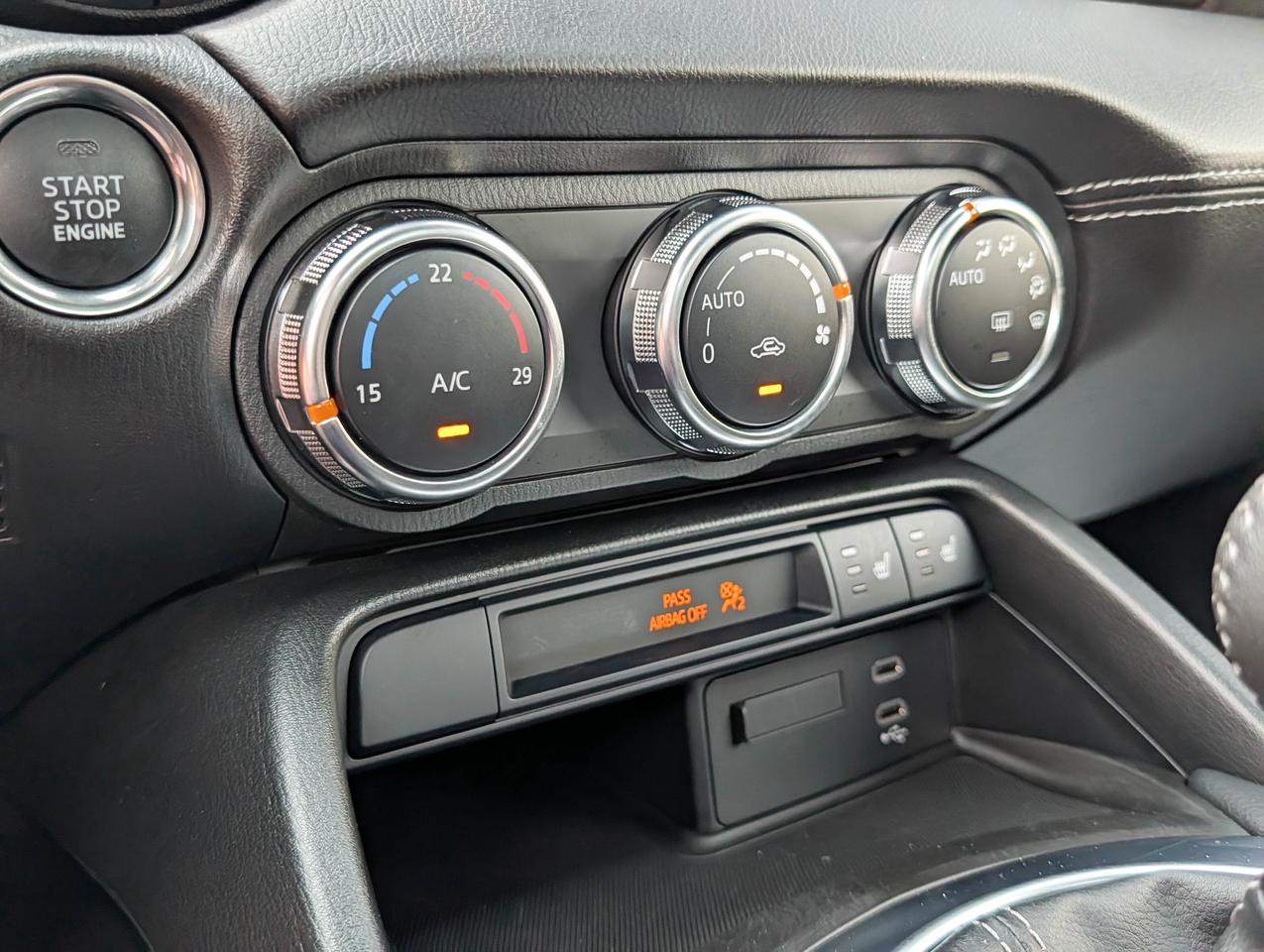 2024 Mazda MX-5 GT Photo