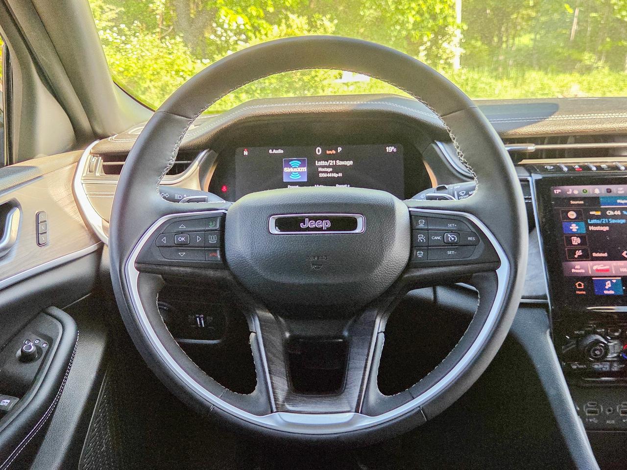 2024 Jeep Grand Cherokee L Limited Photo