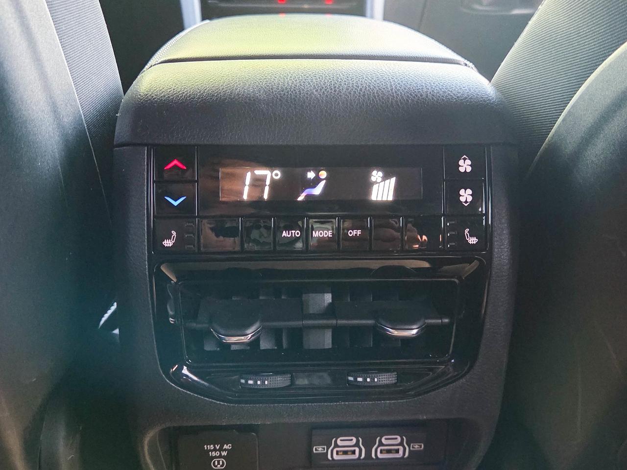 2024 Jeep Grand Cherokee L Limited Photo