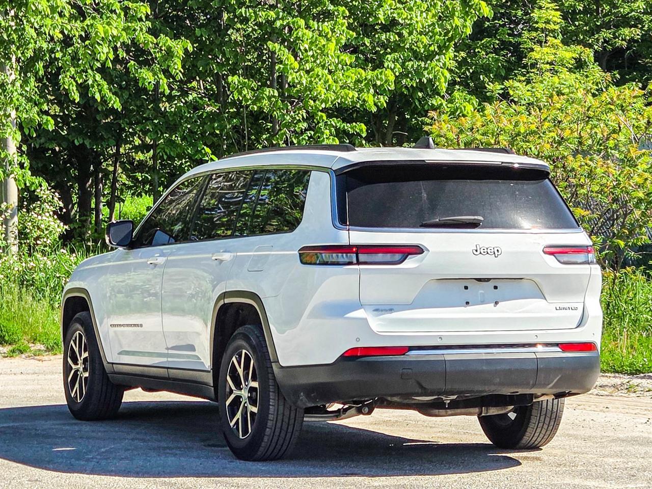 2024 Jeep Grand Cherokee L Limited Photo
