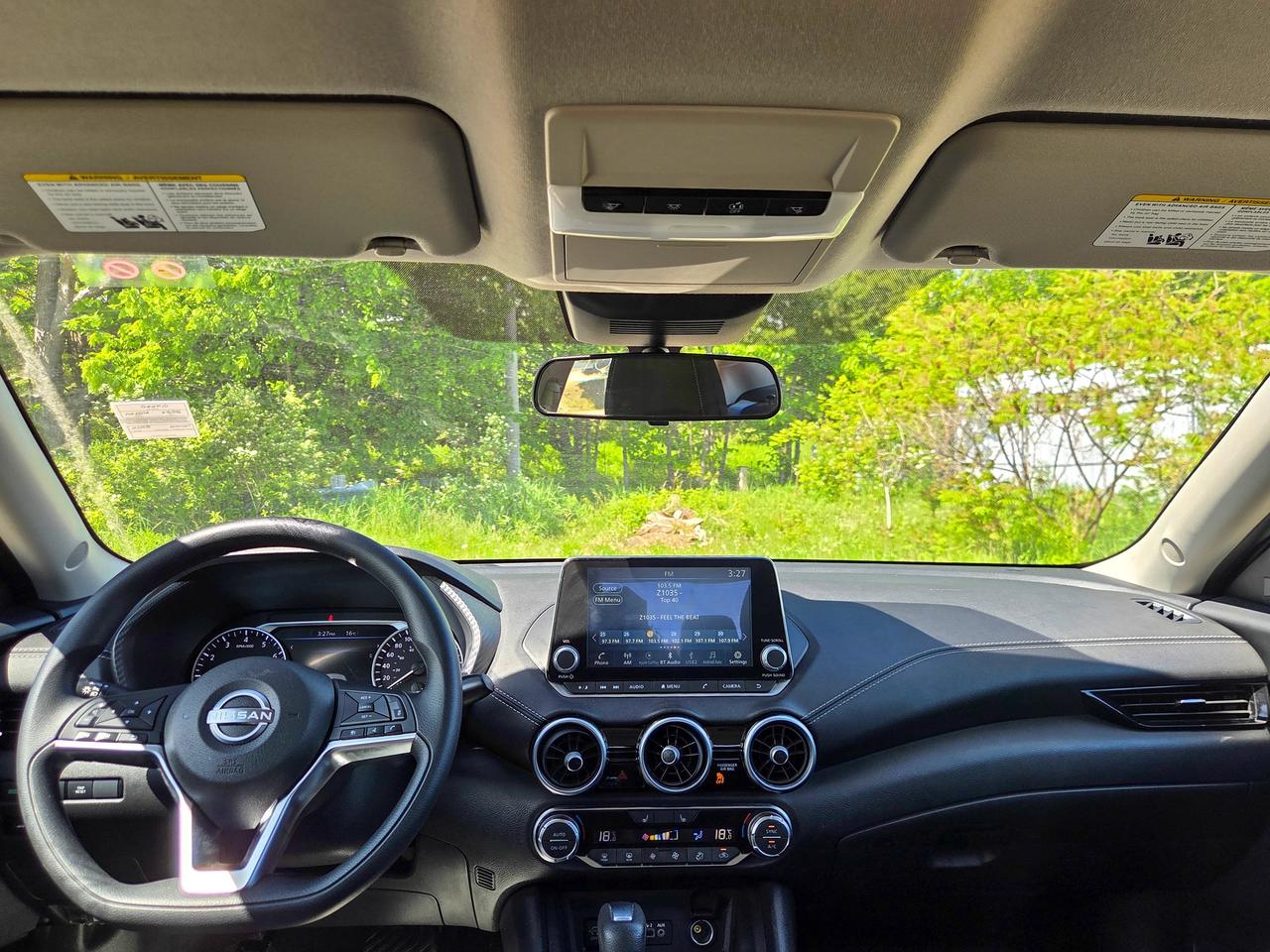 2024 Nissan Sentra SV Photo