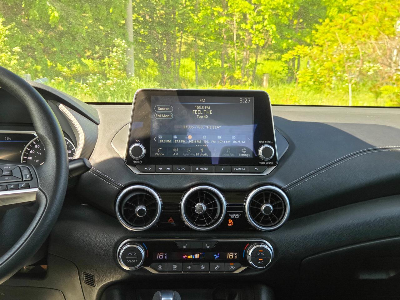 2024 Nissan Sentra SV Photo