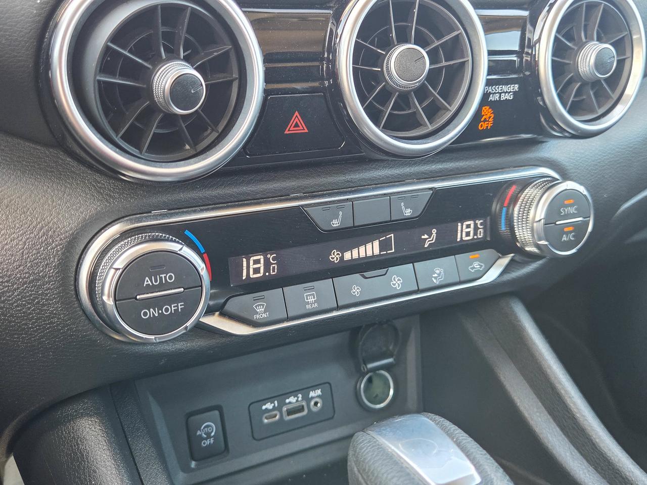 2024 Nissan Sentra SV Photo