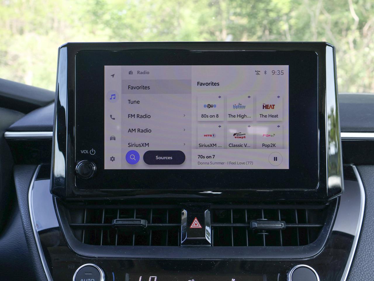 2025 Toyota Corolla LE Photo