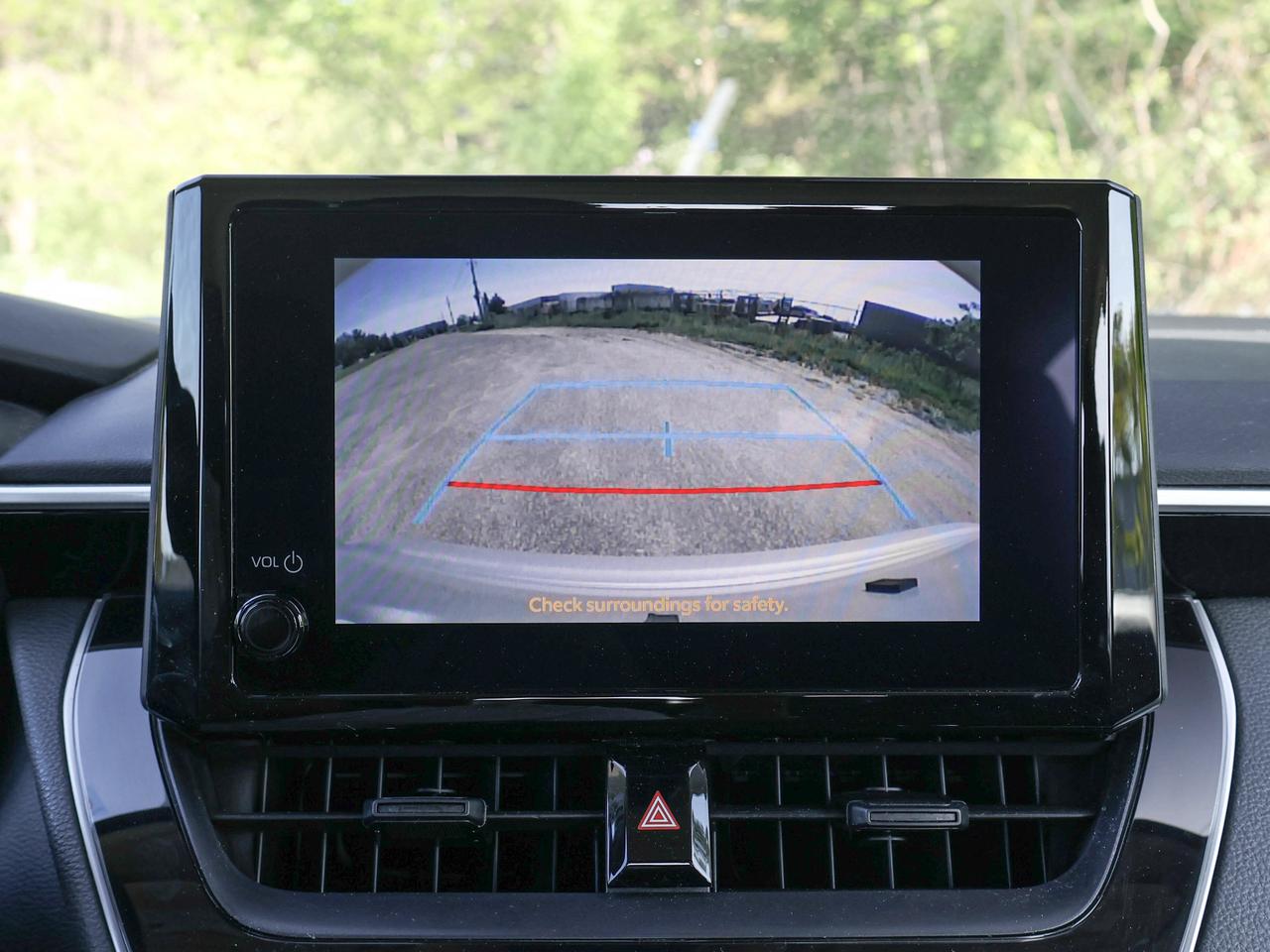 2025 Toyota Corolla LE Photo