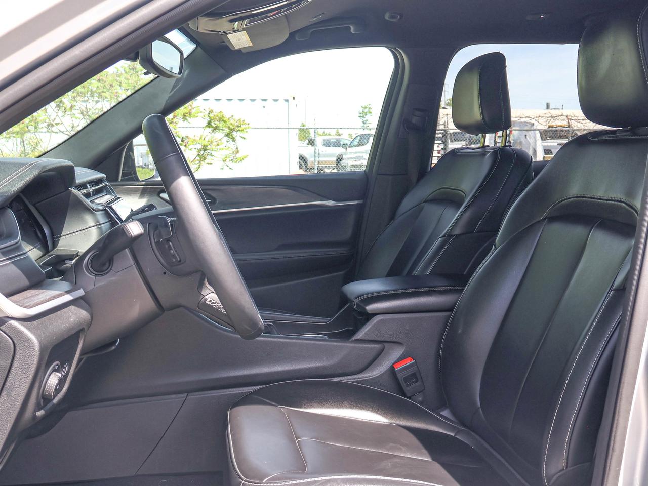 2024 Jeep Grand Cherokee L Limited Photo