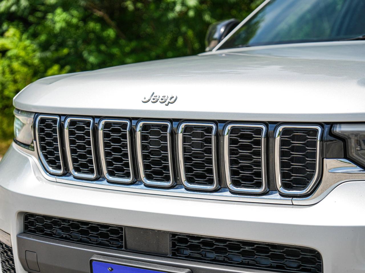 2024 Jeep Grand Cherokee L Limited Photo