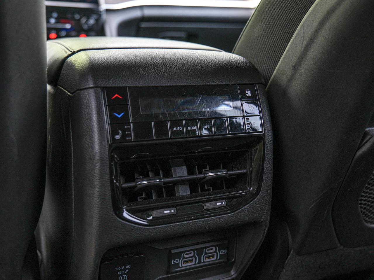 2024 Jeep Grand Cherokee L Limited Photo