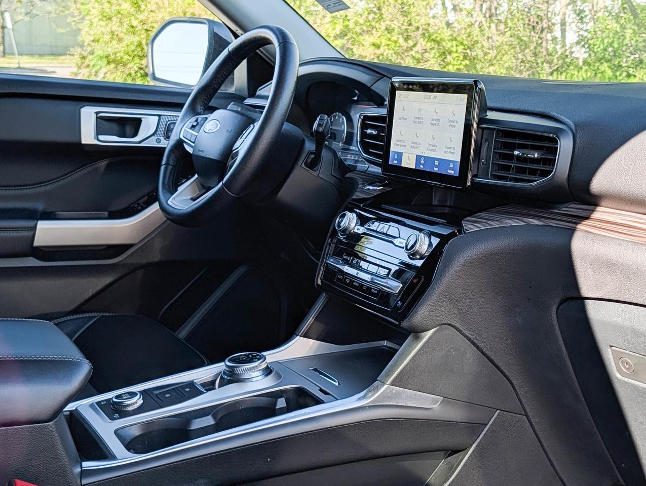 2024 Ford Explorer LIMITED Photo