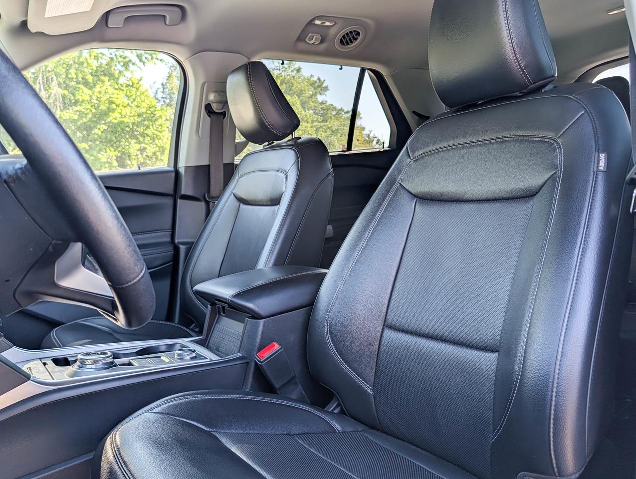 2024 Ford Explorer LIMITED Photo