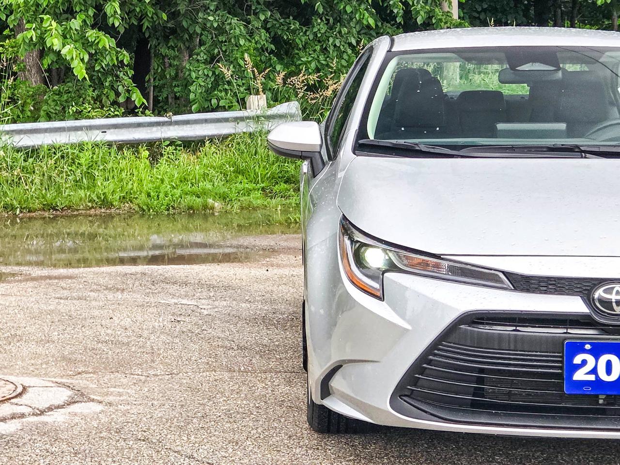 2024 Toyota Corolla LE Photo