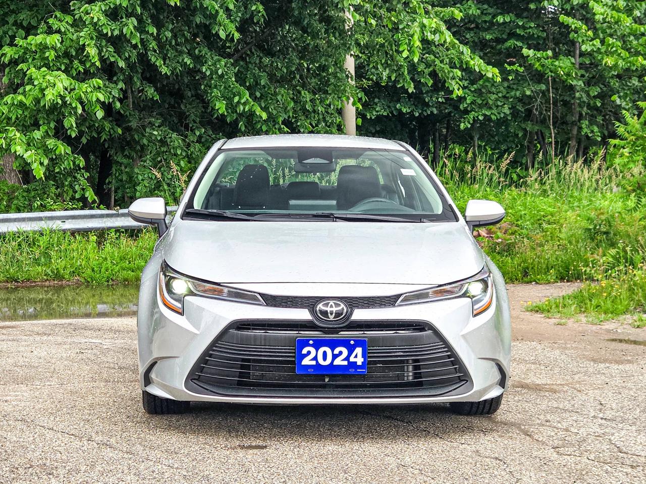 2024 Toyota Corolla LE Photo