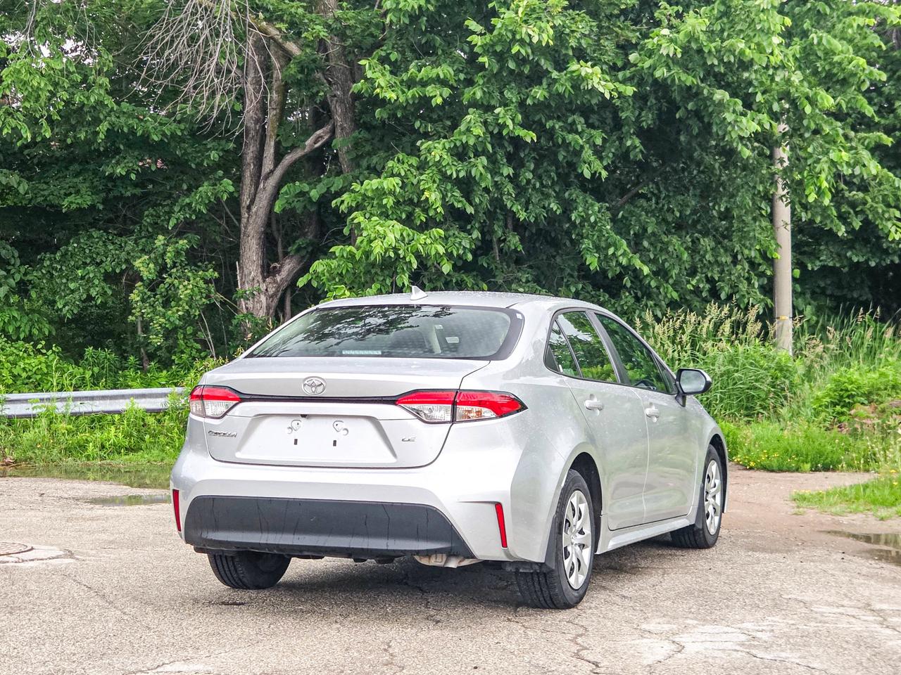 2024 Toyota Corolla LE Photo