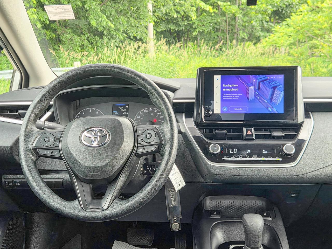 2024 Toyota Corolla LE Photo