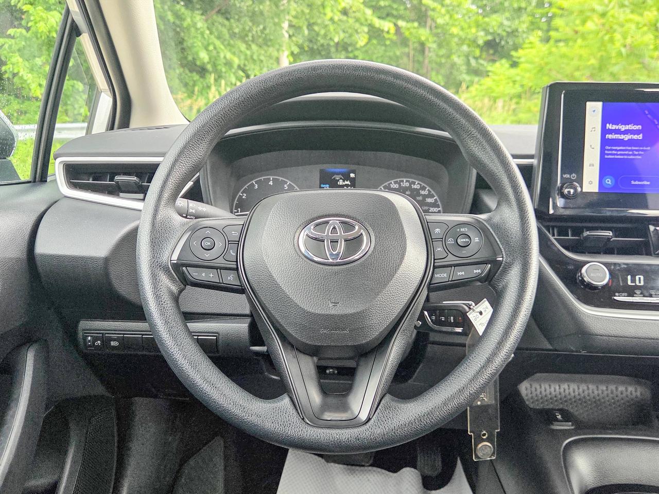 2024 Toyota Corolla LE Photo