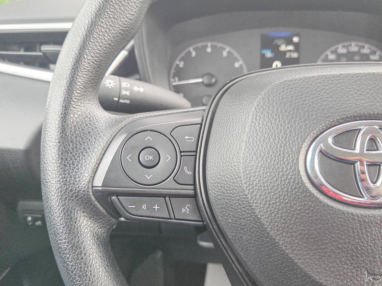2024 Toyota Corolla LE Photo