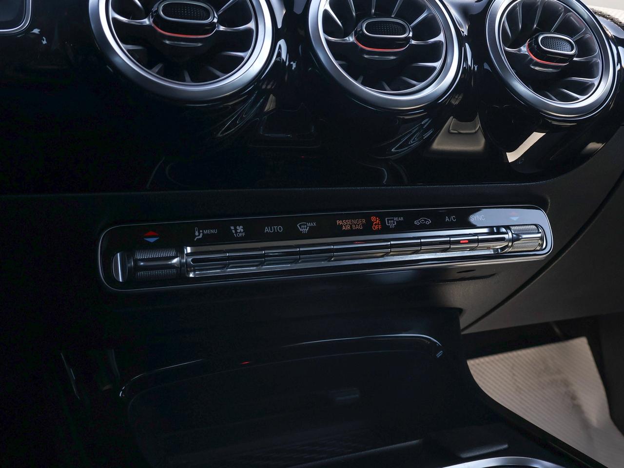 2025 Mercedes-Benz CLA 250 Photo