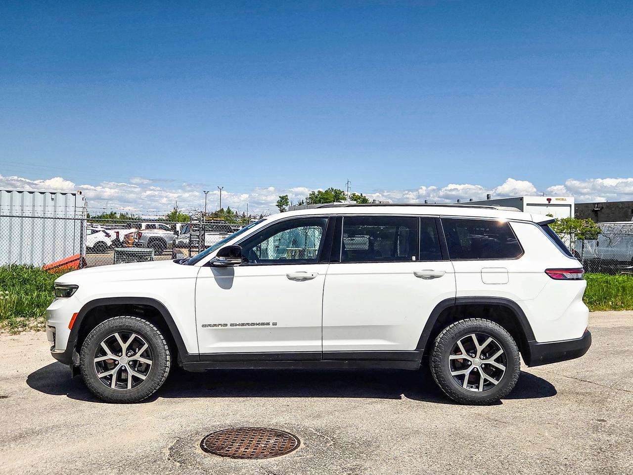 2024 Jeep Grand Cherokee L Limited Photo