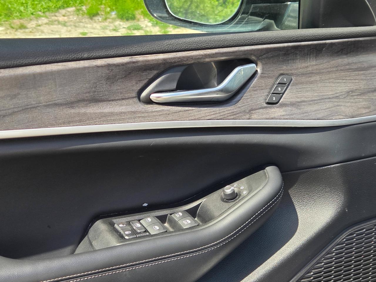 2024 Jeep Grand Cherokee L Limited Photo