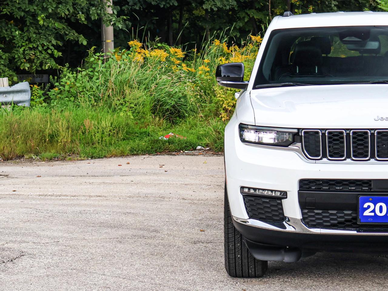 2024 Jeep Grand Cherokee L Limited Photo4