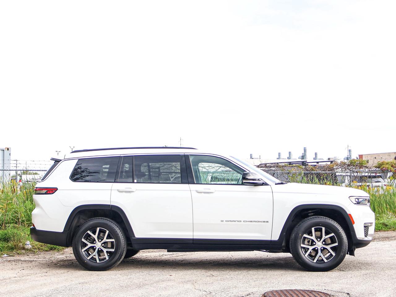 2024 Jeep Grand Cherokee L Limited Photo