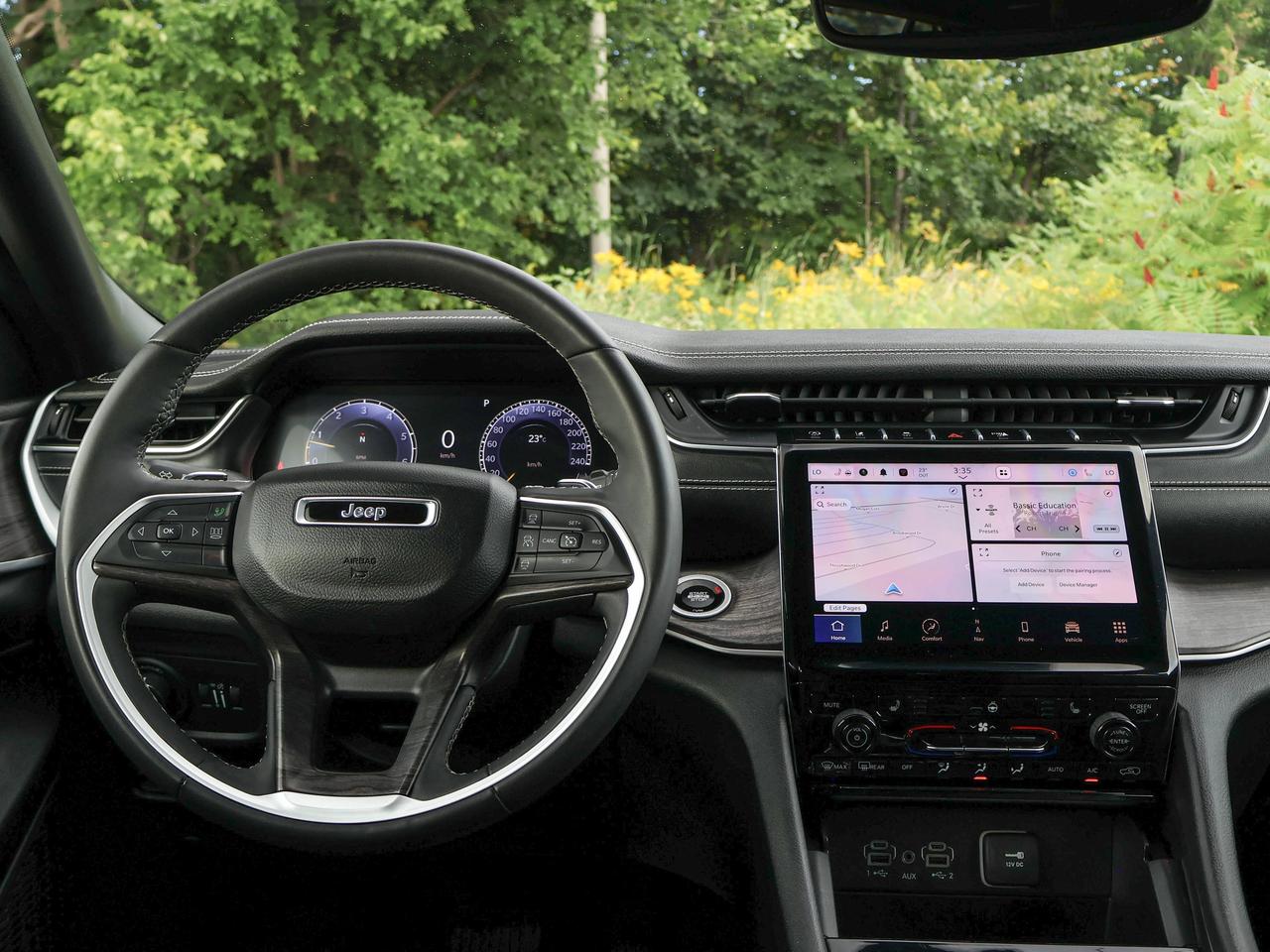 2024 Jeep Grand Cherokee L Limited Photo