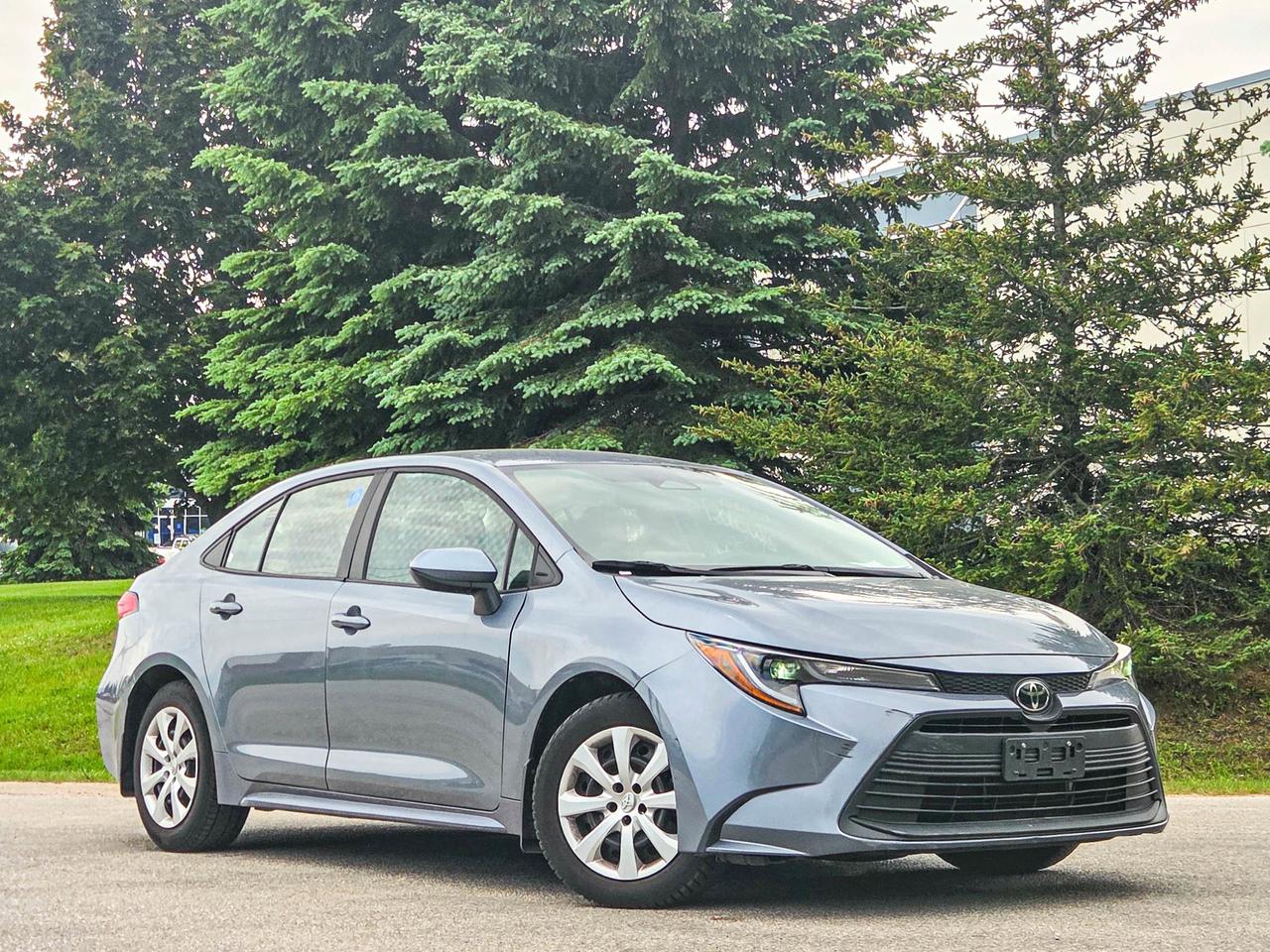 2025 Toyota Corolla LE Photo