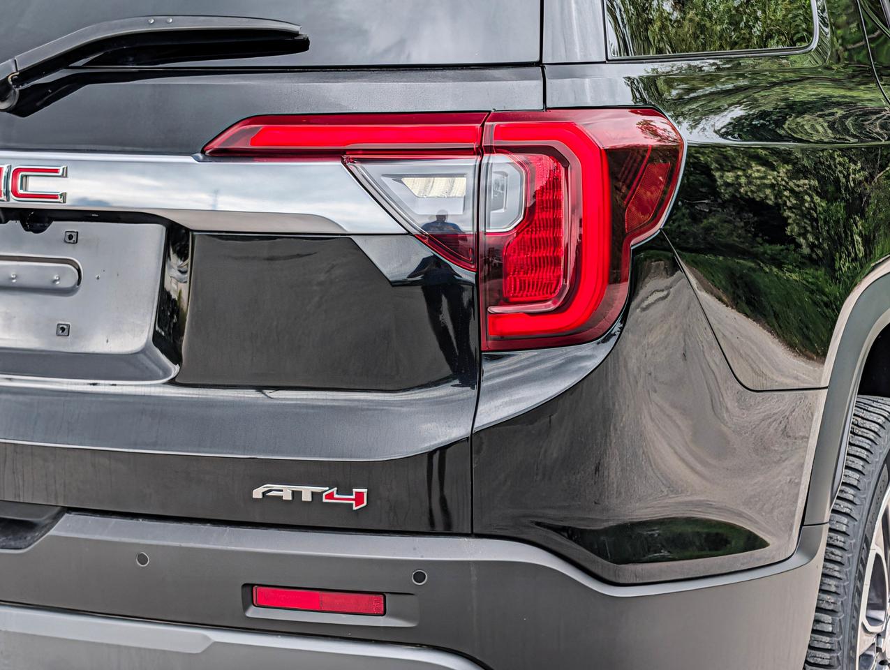 2020 GMC Acadia AT4 Photo