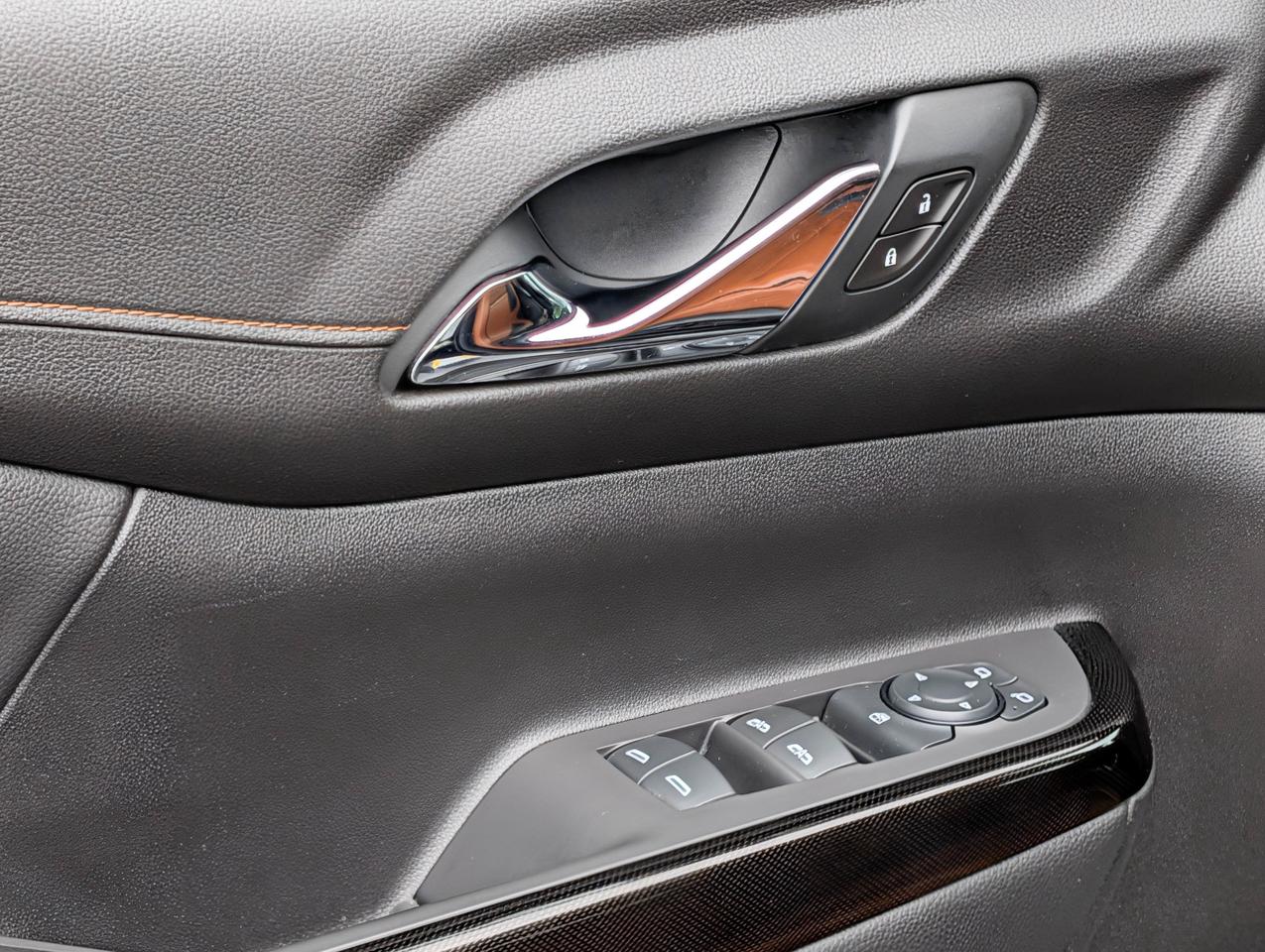 2020 GMC Acadia AT4 Photo