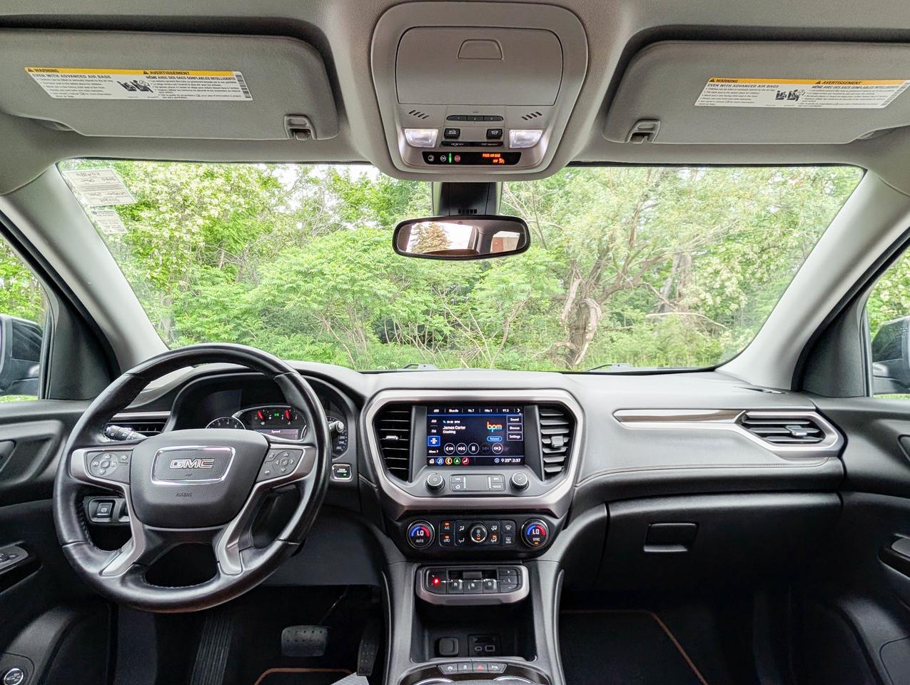 2020 GMC Acadia AT4 Photo