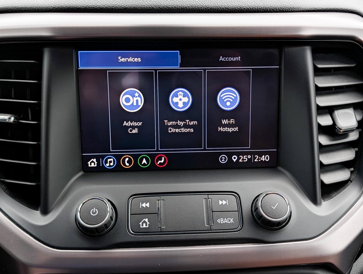 2020 GMC Acadia AT4 Photo