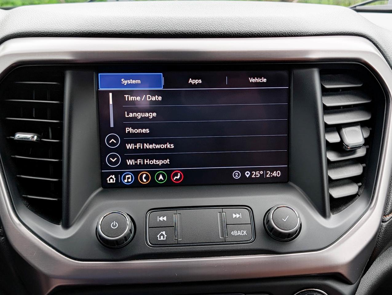 2020 GMC Acadia AT4 Photo
