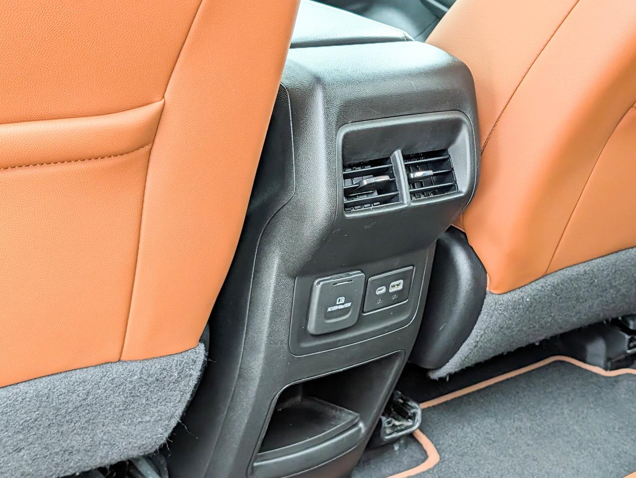 2020 GMC Acadia AT4 Photo