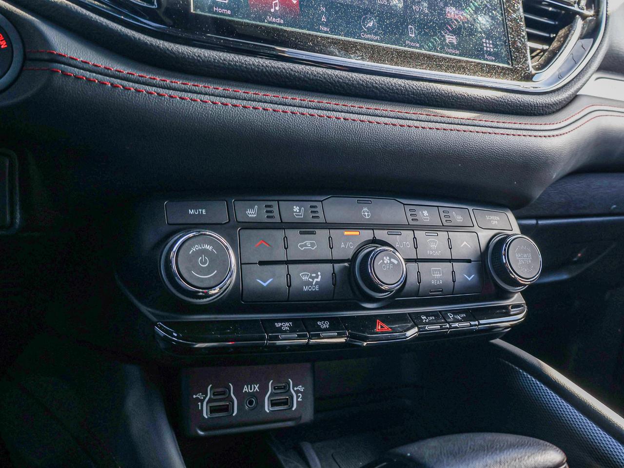 2024 Dodge Durango R/T Photo