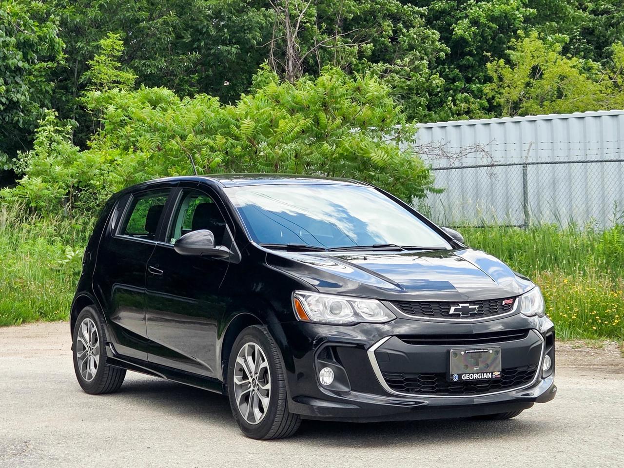 2018 Chevrolet Sonic LT Photo3