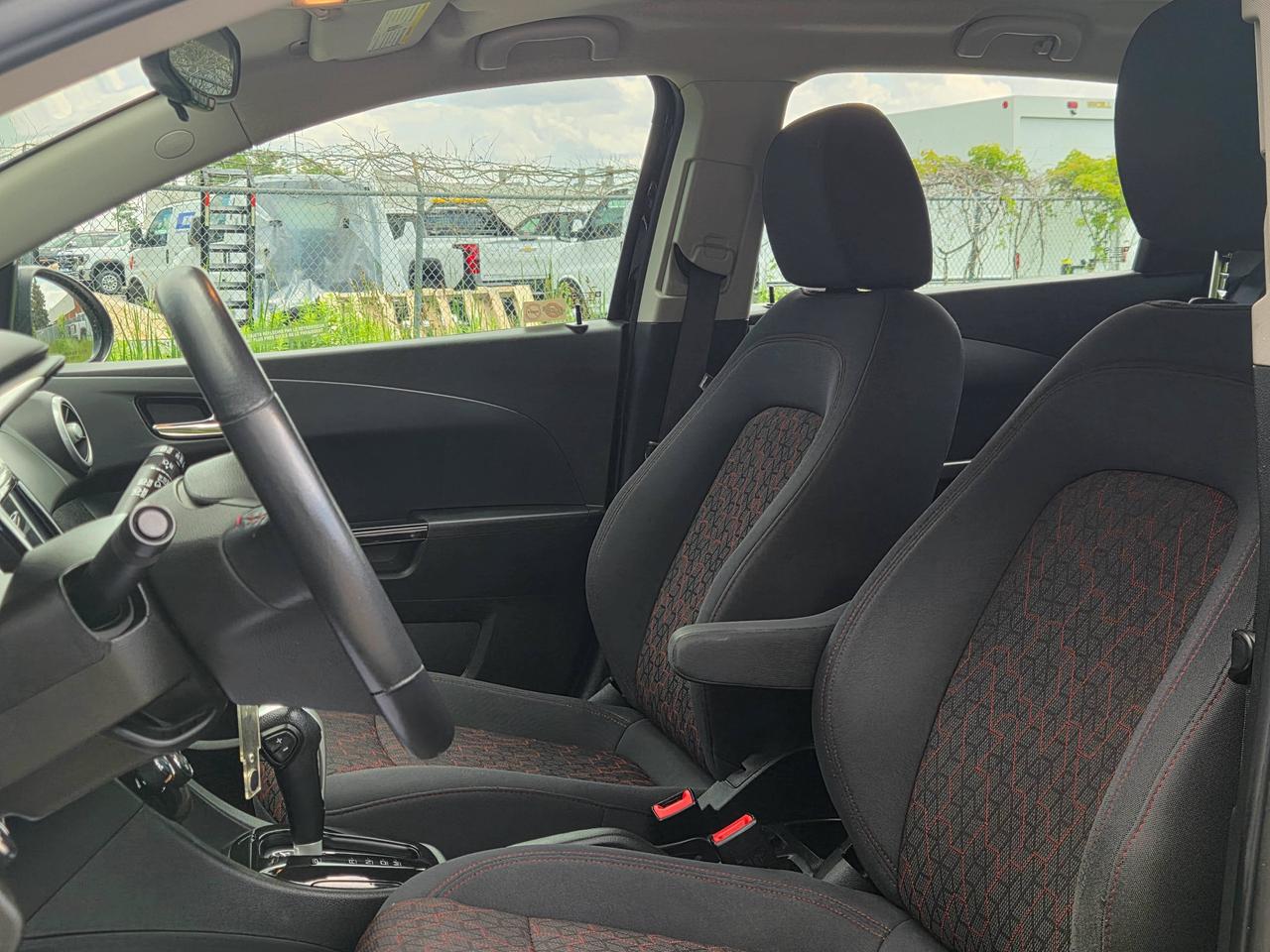 2018 Chevrolet Sonic LT Photo