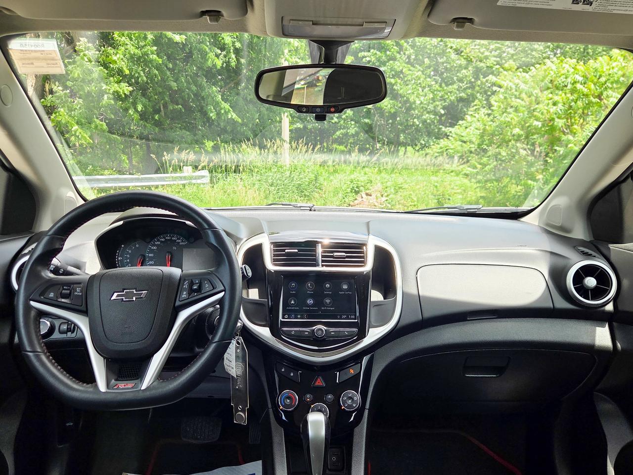 2018 Chevrolet Sonic LT Photo